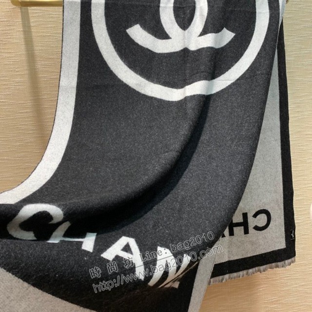 CHANEL專櫃新款女士圍巾 香奈兒尾單經典款羊絨披肩  mmj1488